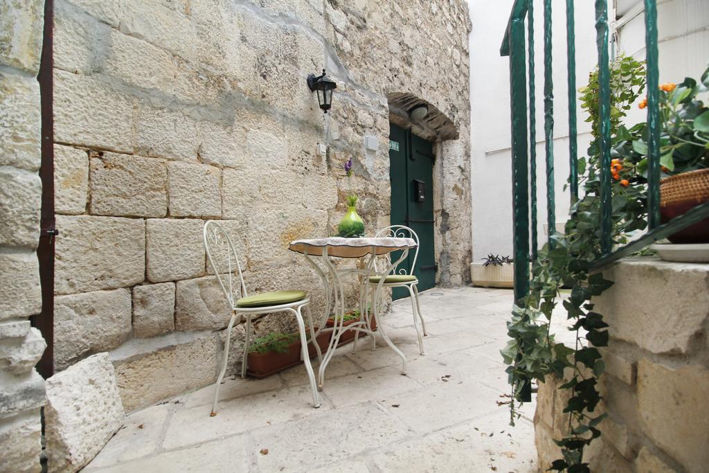 Apartments Caralipeo Makarska Buitenkant foto