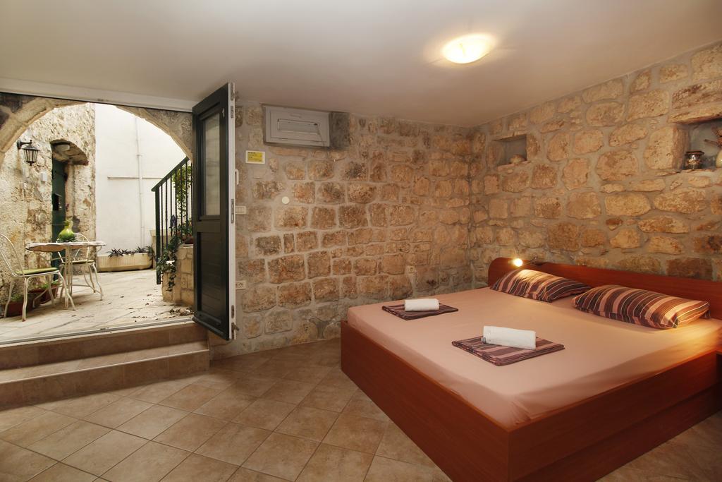 Apartments Caralipeo Makarska Buitenkant foto